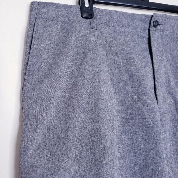 PGA Tour Gray Flat Front Casual Golf Shorts Men's Size 42 - Picture 2 of 8
